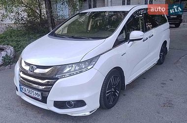 Минивэн Honda Odyssey 2017 в Киеве