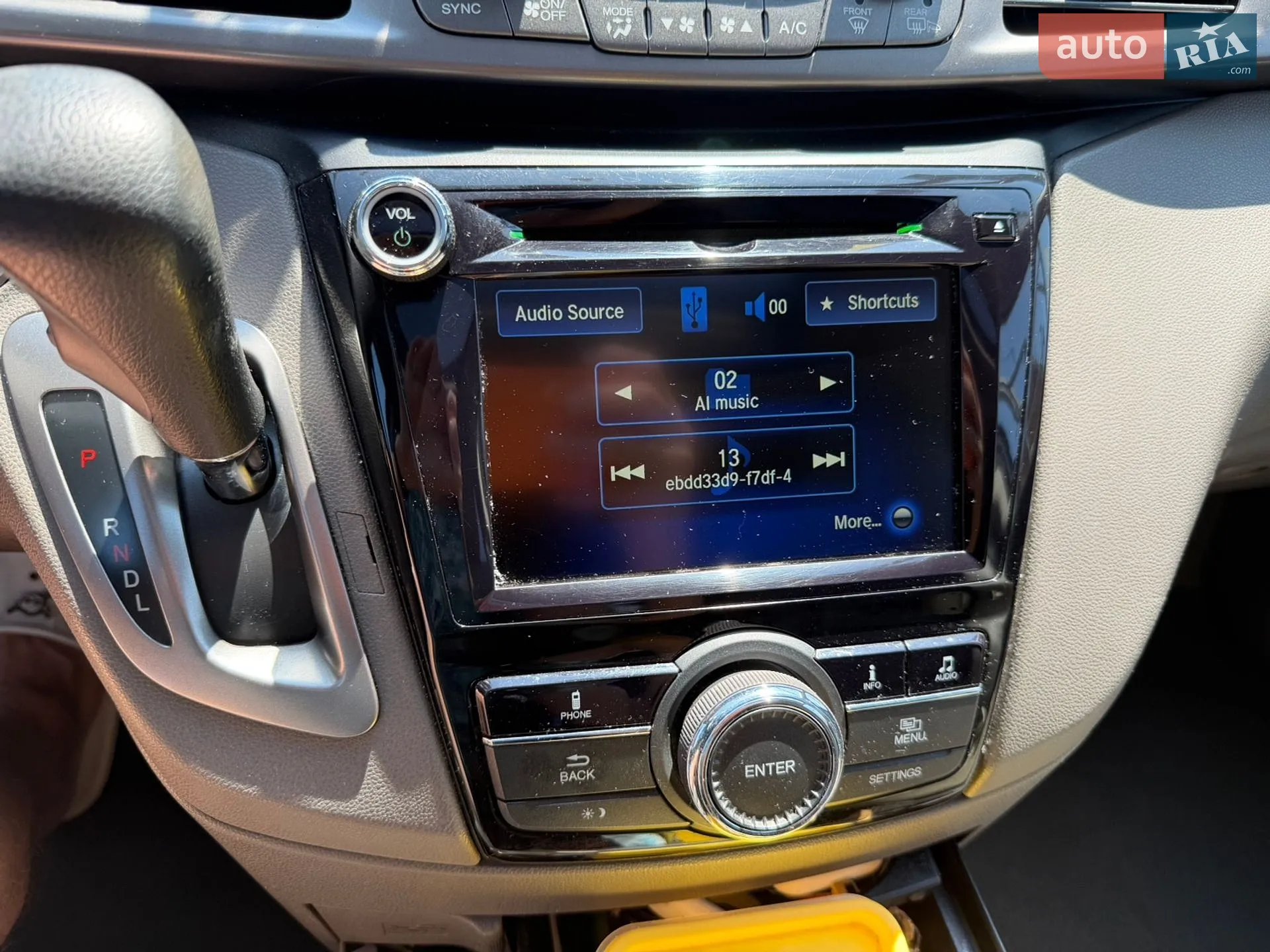 2016 Honda Odyssey - мініатюра 18