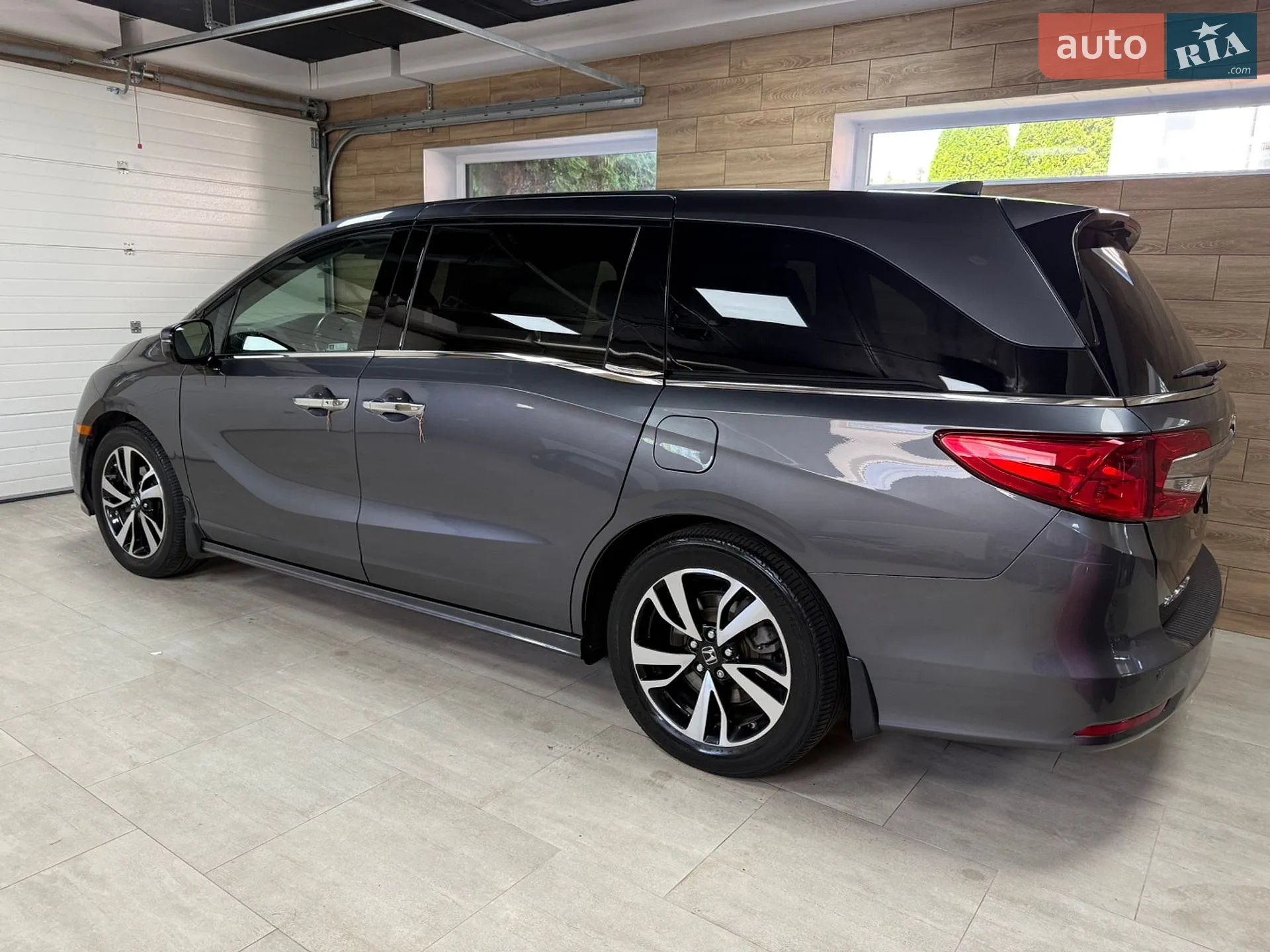 2019 Honda Odyssey - мініатюра 2