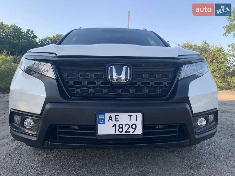Внедорожник / Кроссовер Honda Passport 2019 в Новомосковске