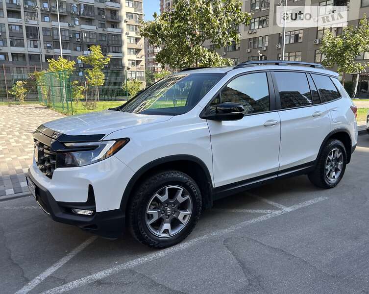 Внедорожник / Кроссовер Honda Passport 2022 в Киеве