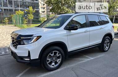 Внедорожник / Кроссовер Honda Passport 2022 в 