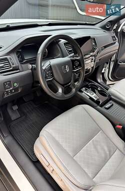 Внедорожник / Кроссовер Honda Passport 2022 в 