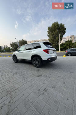 Внедорожник / Кроссовер Honda Passport 2019 в 