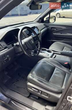 Внедорожник / Кроссовер Honda Passport 2018 в 
