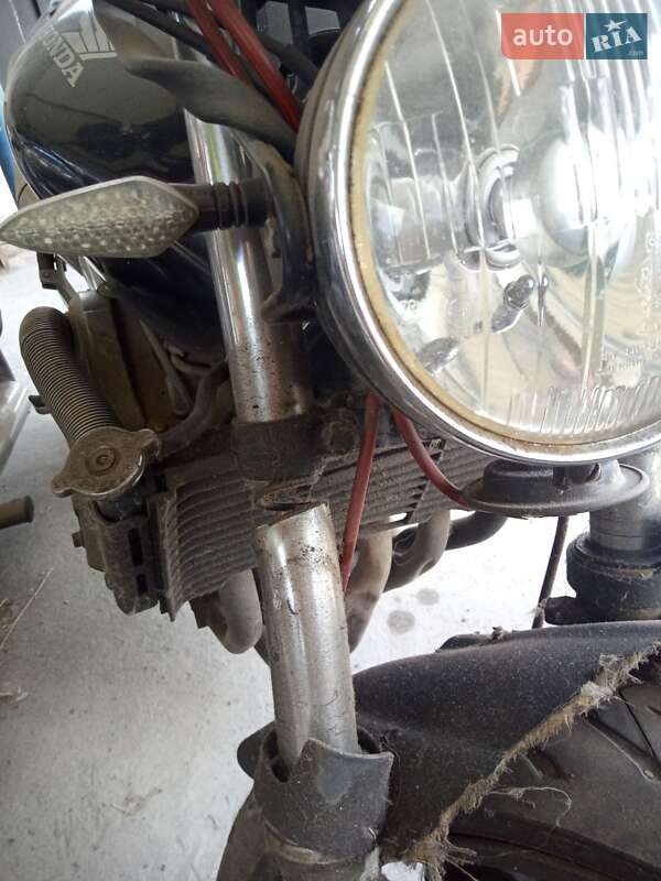 Мотоцикл Без обтекателей (Naked bike) Honda PC 38A 2006 в Павлыше