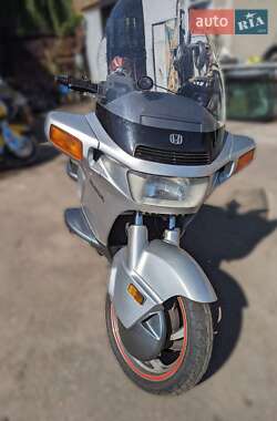 Мотоцикл Многоцелевой (All-round) Honda PC 800 Pacific Coast 1991 в Черкассах