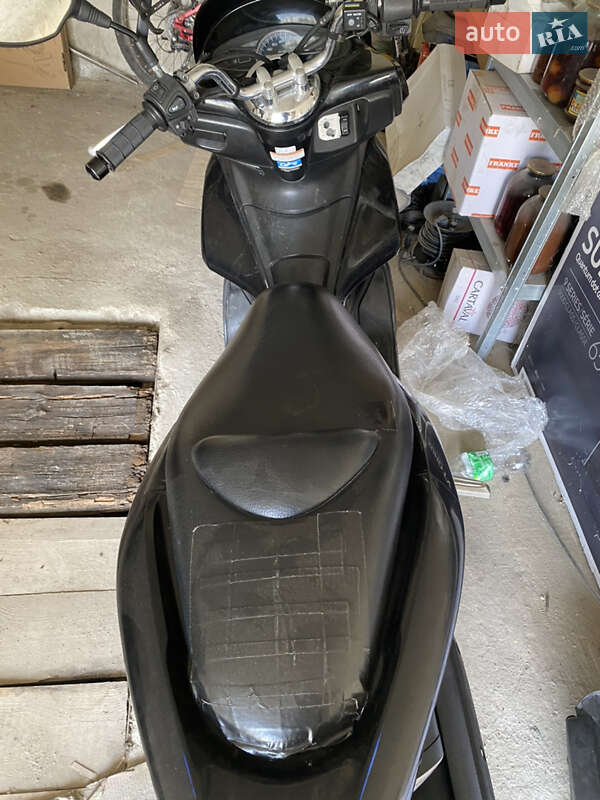 Макси-скутер Honda PCX 125 2013 в Одессе