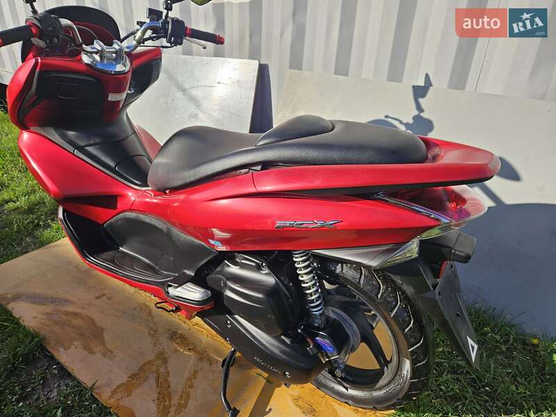 Максі-скутер Honda PCX 125 2014 в Первомайську