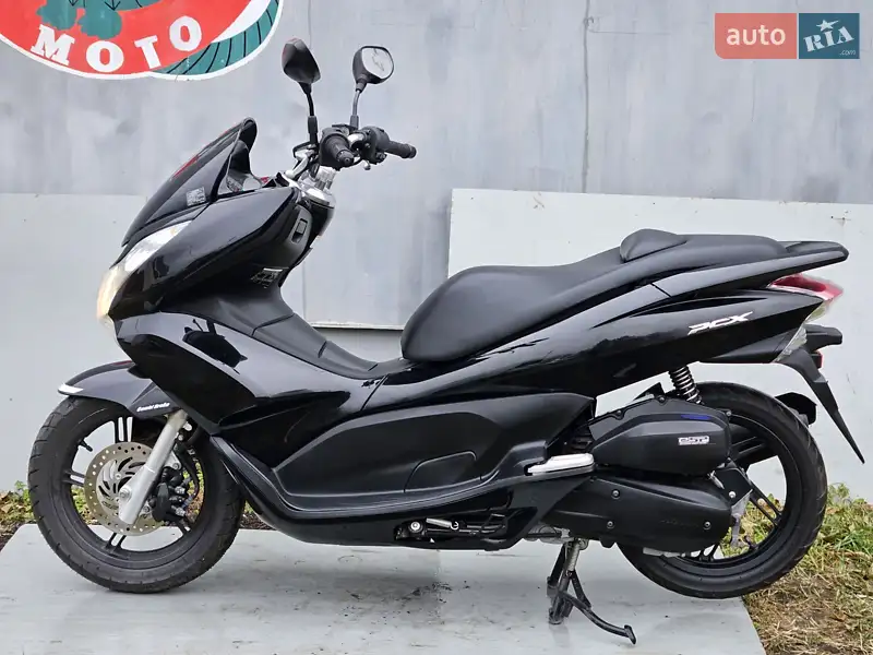 Макси-скутер Honda PCX 125 2014 в 
