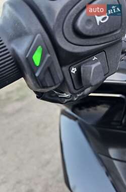 Максі-скутер Honda PCX 125 2017 в 