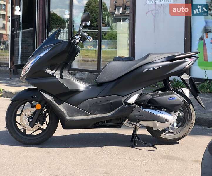Мопеды Honda PCX 125 2024 в 