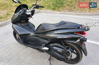 Макси-скутер Honda PCX 150 2014 в Чернигове