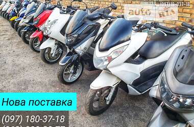 Макси-скутер Honda PCX 150 2017 в 