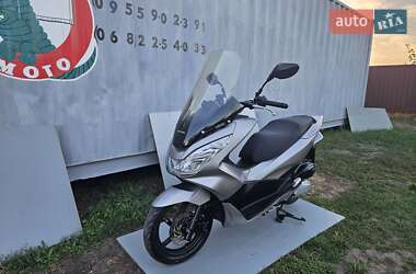 Макси-скутер Honda PCX 150 2014 в 