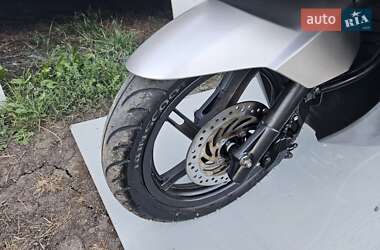 Макси-скутер Honda PCX 150 2014 в 