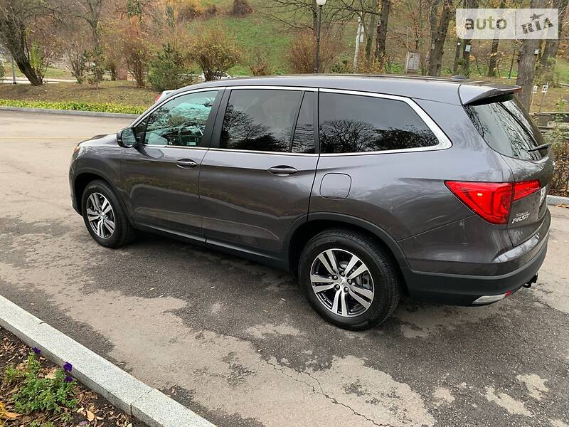 Внедорожник / Кроссовер Honda Pilot 2018 в Киеве