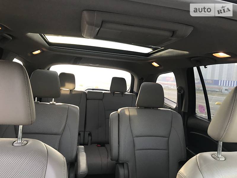 Позашляховик / Кросовер Honda Pilot 2015 в Києві