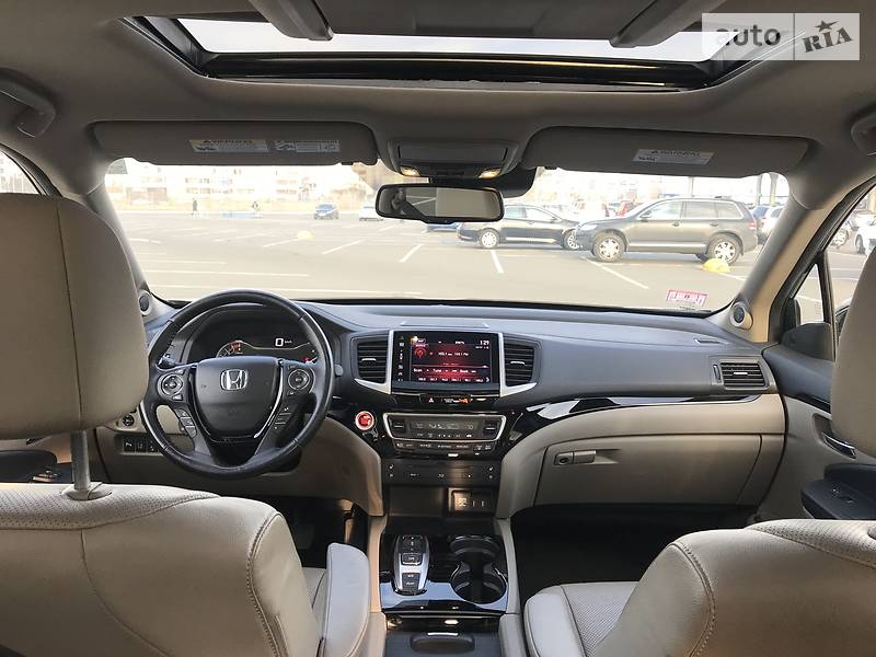 Позашляховик / Кросовер Honda Pilot 2015 в Києві