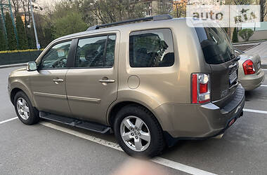 Позашляховик / Кросовер Honda Pilot 2008 в 