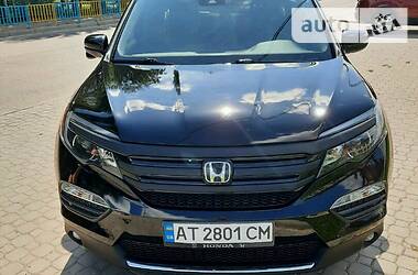 Позашляховик / Кросовер Honda Pilot 2017 в Івано-Франківську