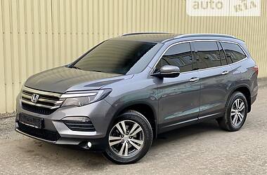Внедорожник / Кроссовер Honda Pilot 2016 в 