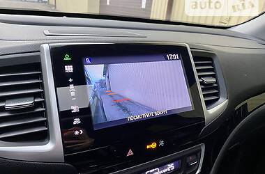 Внедорожник / Кроссовер Honda Pilot 2016 в 