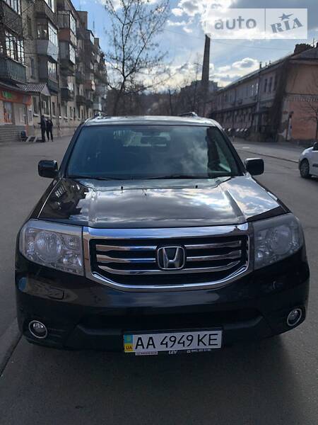 Внедорожник / Кроссовер Honda Pilot 2014 в Киеве