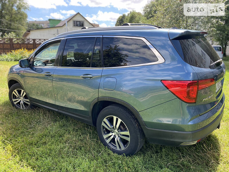 Позашляховик / Кросовер Honda Pilot 2015 в Фастові