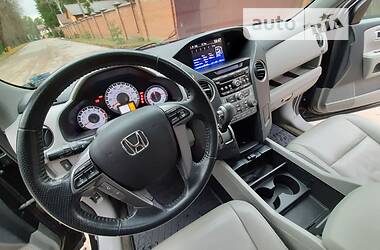 Внедорожник / Кроссовер Honda Pilot 2015 в Львове