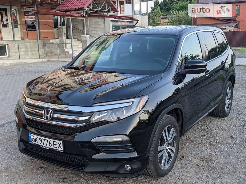 Внедорожник / Кроссовер Honda Pilot 2016 в Ровно фото 2 Внедорожник / Кроссовер Honda Pilot 2016 в Ровно
