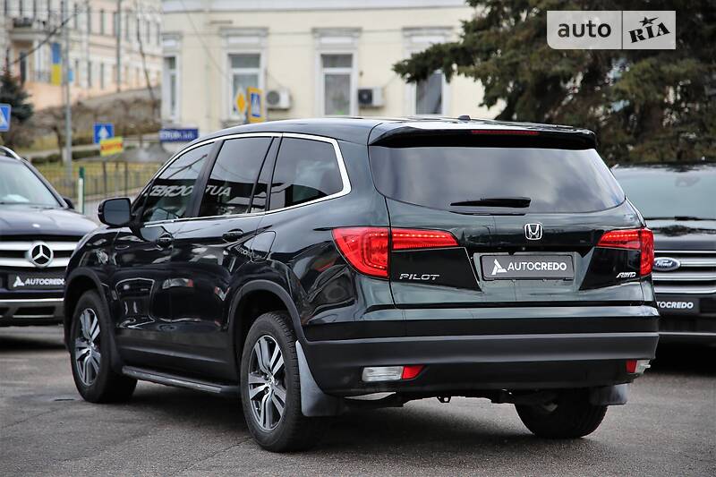 Позашляховик / Кросовер Honda Pilot 2015 в Харкові