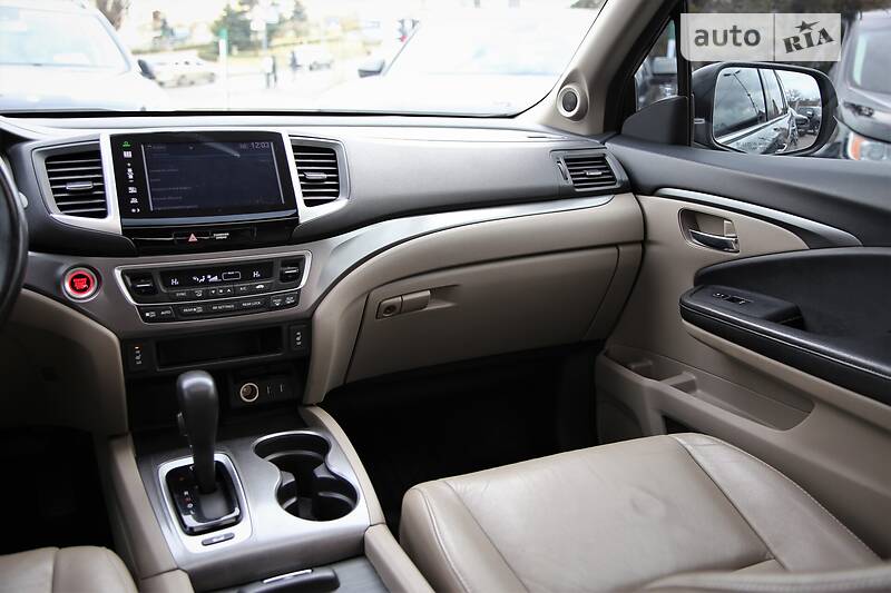 Позашляховик / Кросовер Honda Pilot 2015 в Харкові