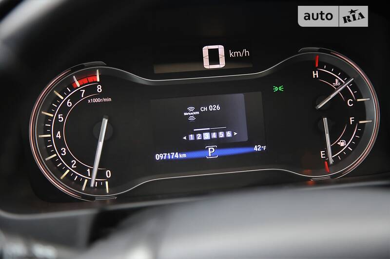Позашляховик / Кросовер Honda Pilot 2015 в Харкові