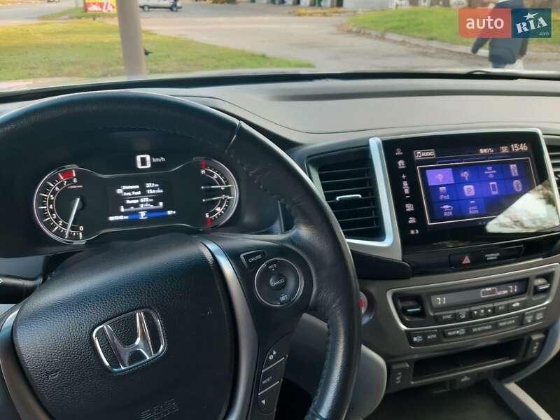 Внедорожник / Кроссовер Honda Pilot 2017 в Харькове