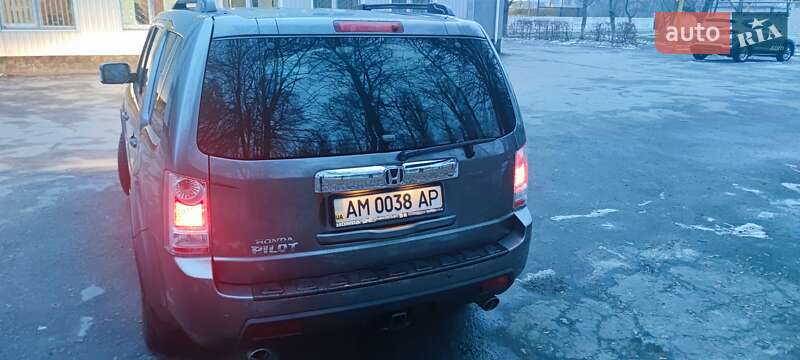 Внедорожник / Кроссовер Honda Pilot 2010 в Звягеле