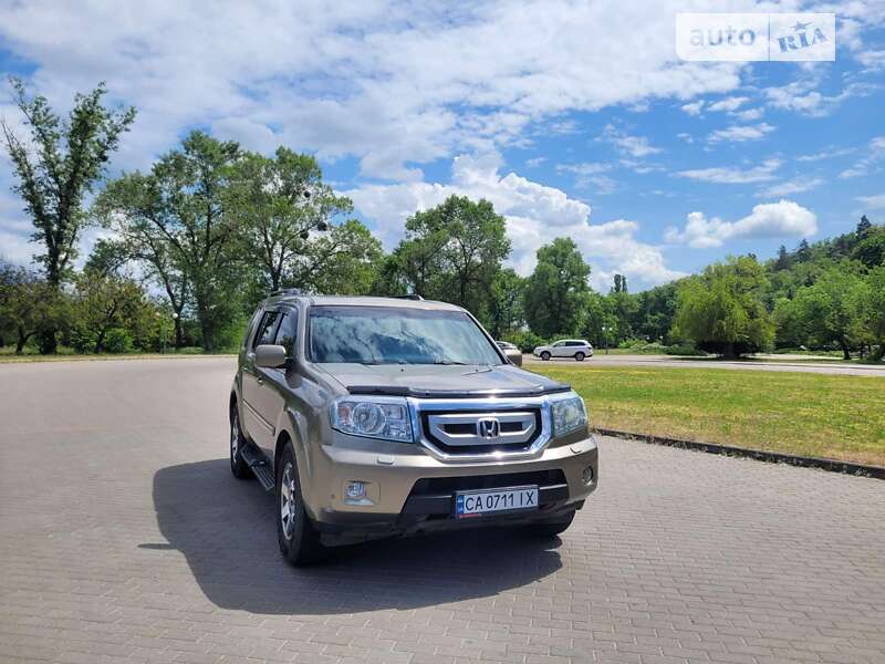 Позашляховик / Кросовер Honda Pilot 2009 в Каневі