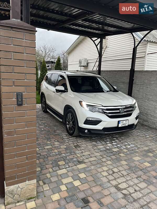 Позашляховик / Кросовер Honda Pilot 2017 в Дніпрі фото 2 Позашляховик / Кросовер Honda Pilot 2017 в Дніпрі