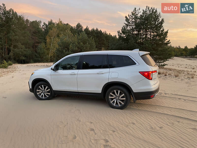 Позашляховик / Кросовер Honda Pilot 2020 в Києві