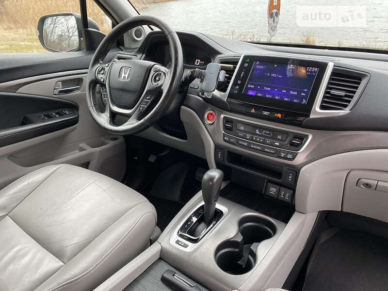 Позашляховик / Кросовер Honda Pilot 2015 в Фастові