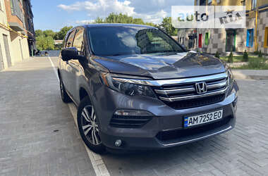 Позашляховик / Кросовер Honda Pilot 2018 в Житомирі