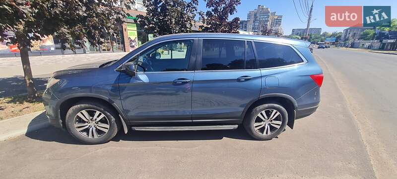 Внедорожник / Кроссовер Honda Pilot 2016 в Черкассах