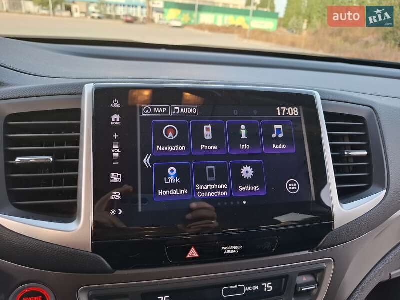 Внедорожник / Кроссовер Honda Pilot 2017 в Черкассах