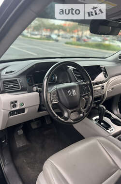 Внедорожник / Кроссовер Honda Pilot 2019 в 