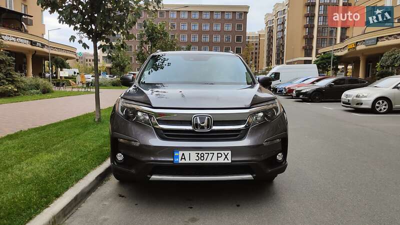 Внедорожник / Кроссовер Honda Pilot 2021 в Киеве