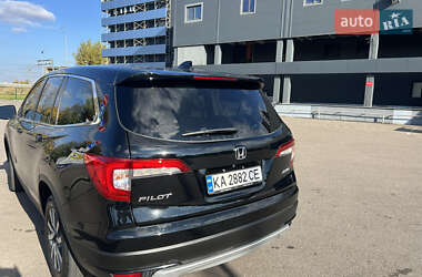 Внедорожник / Кроссовер Honda Pilot 2018 в 