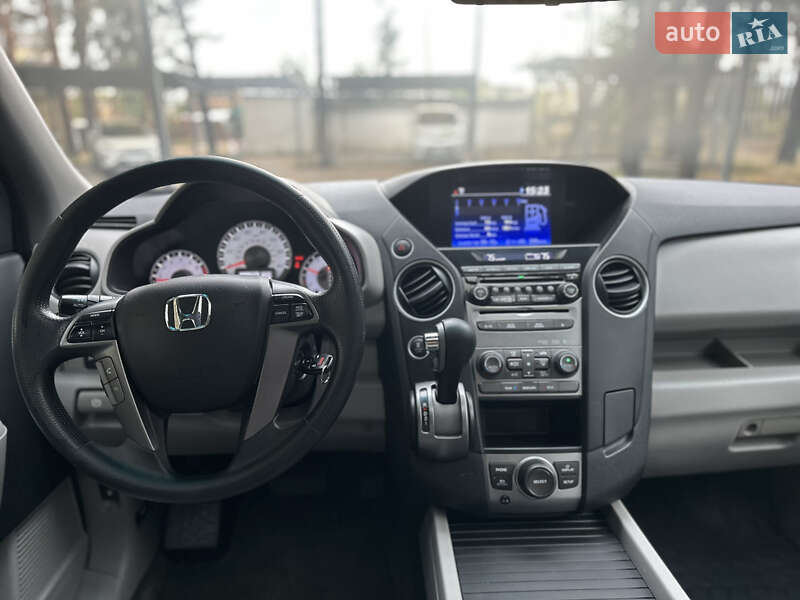 Внедорожник / Кроссовер Honda Pilot 2015 в Киеве фото 16 Внедорожник / Кроссовер Honda Pilot 2015 в Киеве
