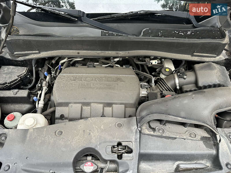 Внедорожник / Кроссовер Honda Pilot 2015 в Киеве фото 31 Внедорожник / Кроссовер Honda Pilot 2015 в Киеве