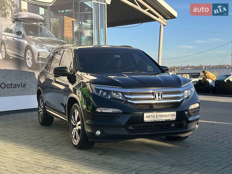 Внедорожник / Кроссовер Honda Pilot 2017 в Хмельницком