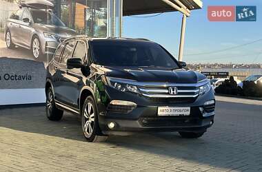 Внедорожник / Кроссовер Honda Pilot 2017 в Хмельницком